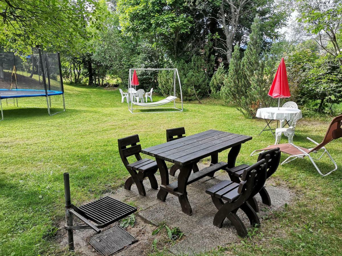 C4 Albmatte-Fewo Sauna, Hallenbad Aussenbecken Massagen Nebenan Menzenschwand-Hinterdorf Dış mekan fotoğraf